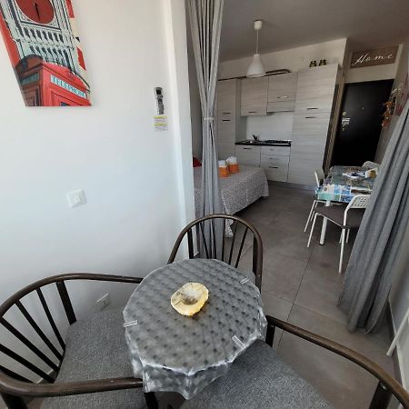 Rosato 2 Sea View Apartment Lignano Sabbiadoro Luaran gambar