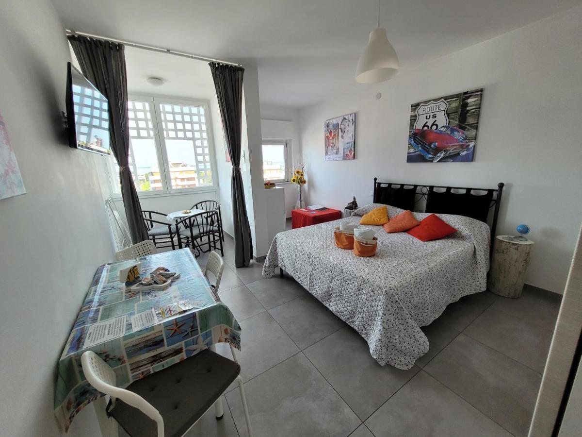 Rosato 2 Sea View Apartment Lignano Sabbiadoro Luaran gambar