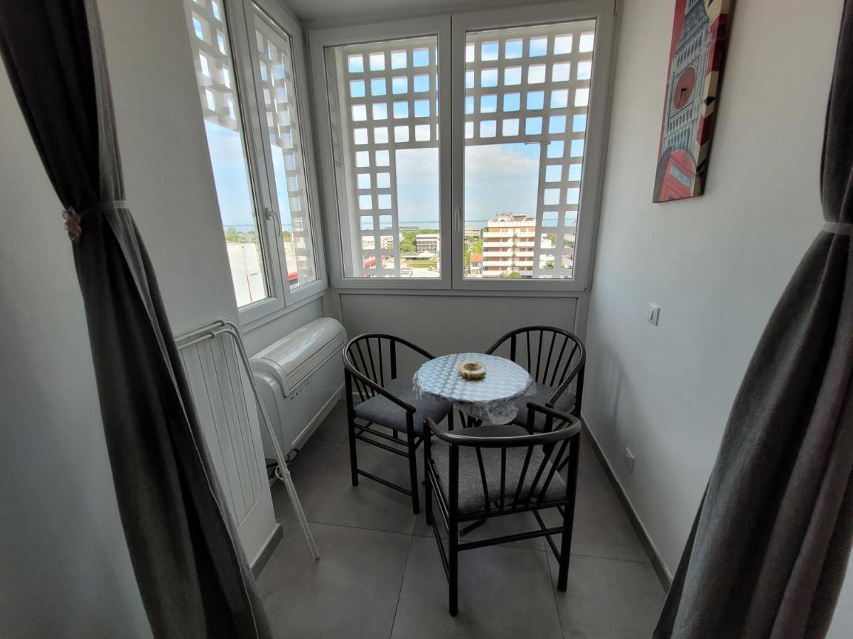 Rosato 2 Sea View Apartment Lignano Sabbiadoro Luaran gambar