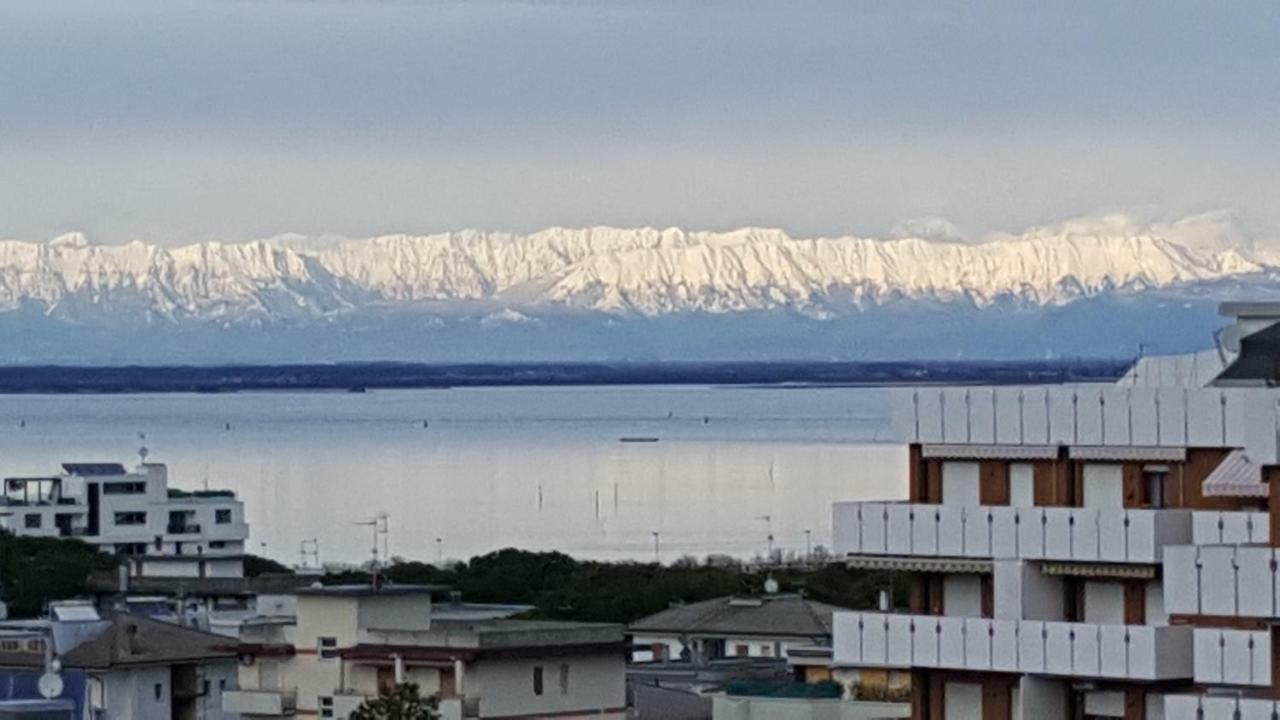 Rosato 2 Sea View Apartment Lignano Sabbiadoro Luaran gambar